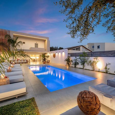 Hypnosis Beachside Villa With Private Heated Pool Γεωργιούπολη Εξωτερικό φωτογραφία