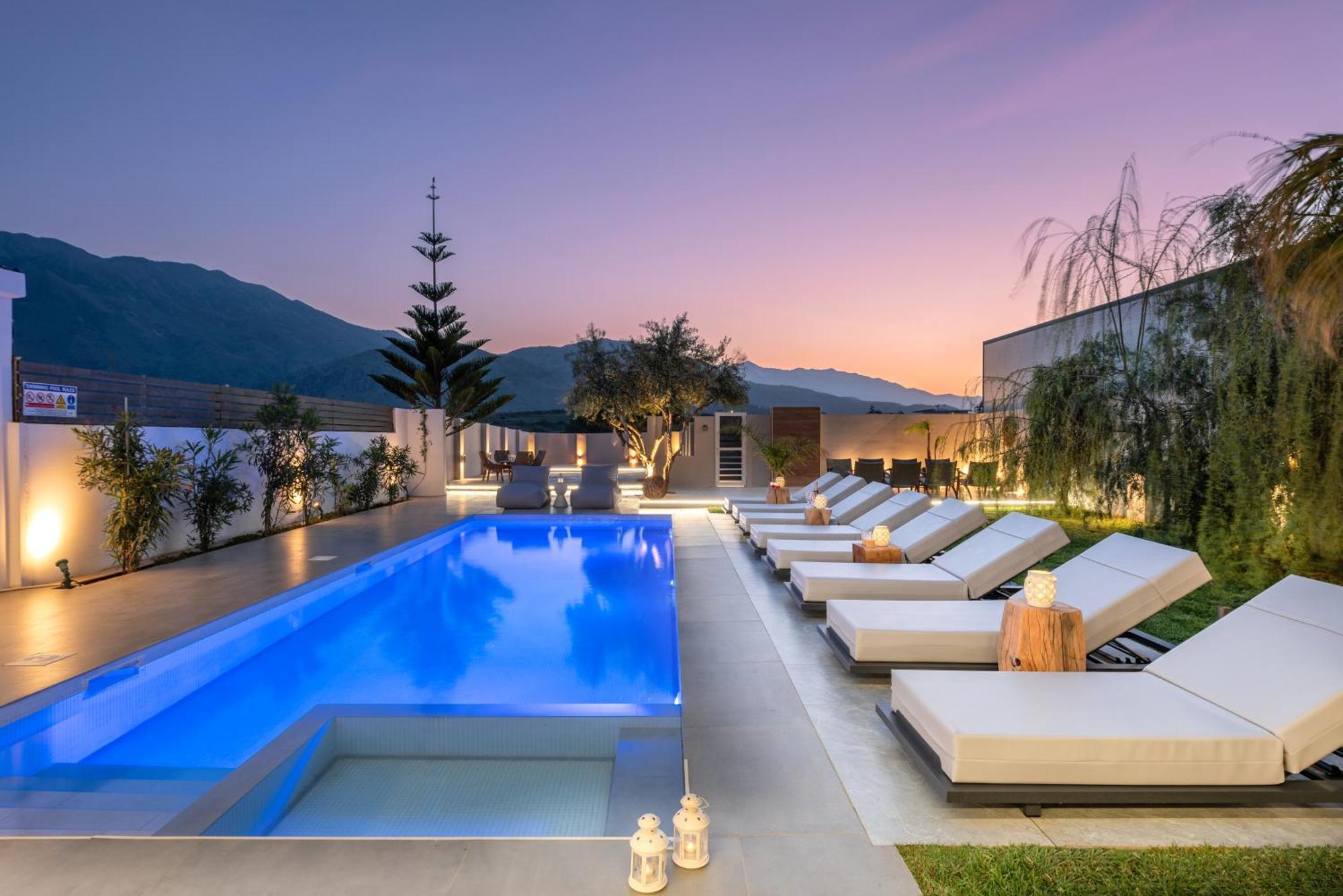 Hypnosis Beachside Villa With Private Heated Pool Γεωργιούπολη Εξωτερικό φωτογραφία